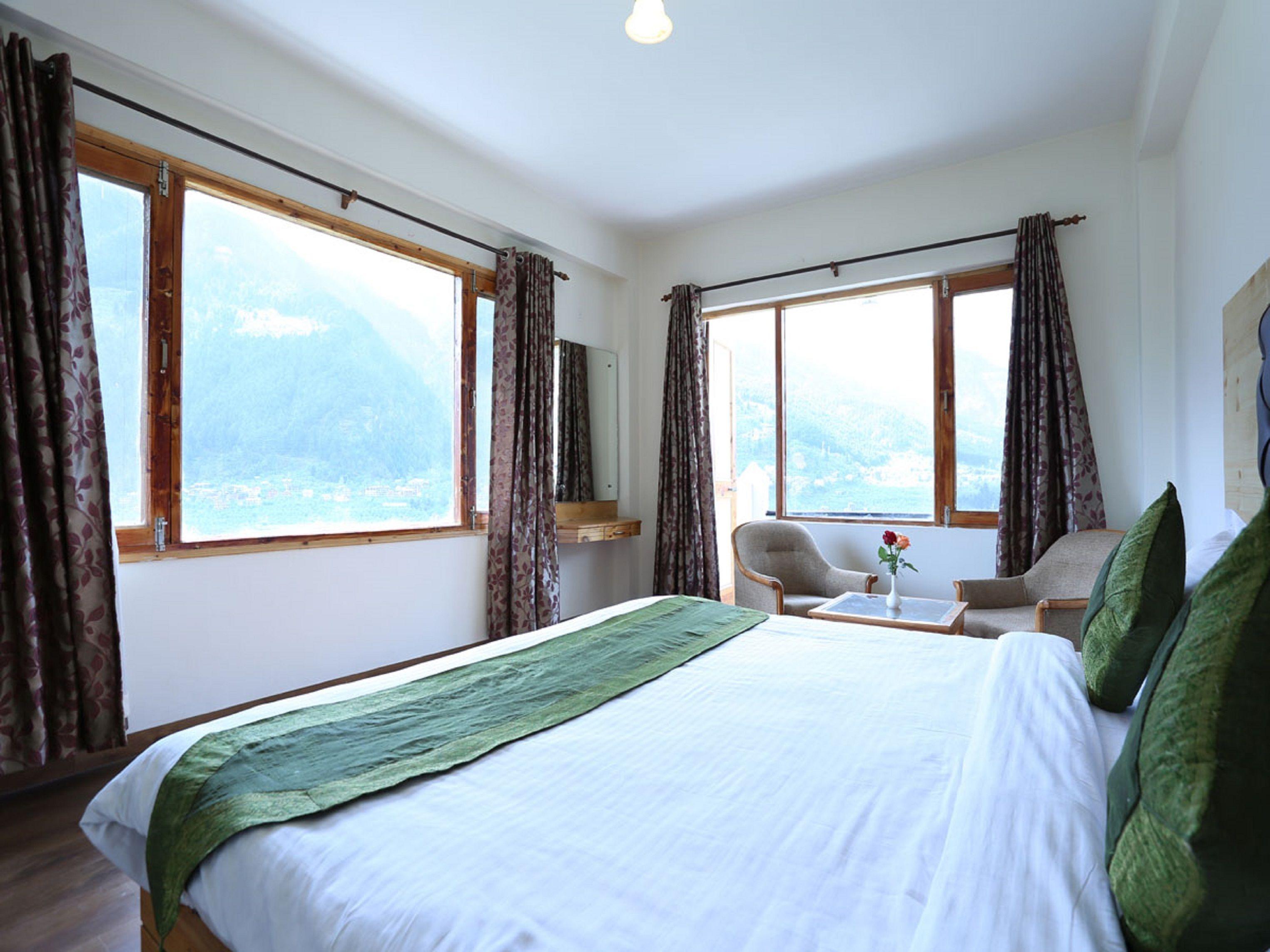Treebo Manali Retreat Hotel - Manali (Himachal Pradesh) — Photos 1